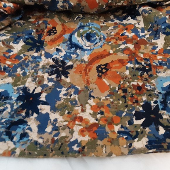 CJ Banks X (14W) Floral Jacket - Picture 15 of 15